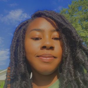 Meet your Posher, Alysha